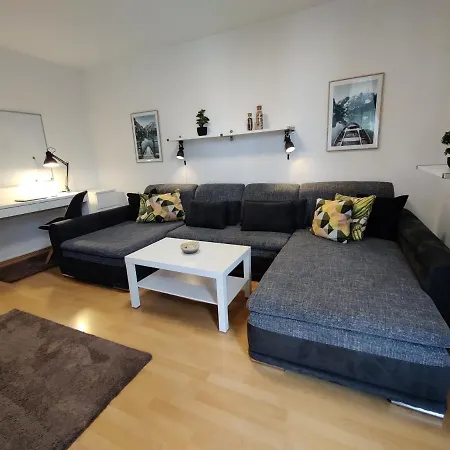 Wohlfuehl-wohnung Im Herzen Der Stadt *